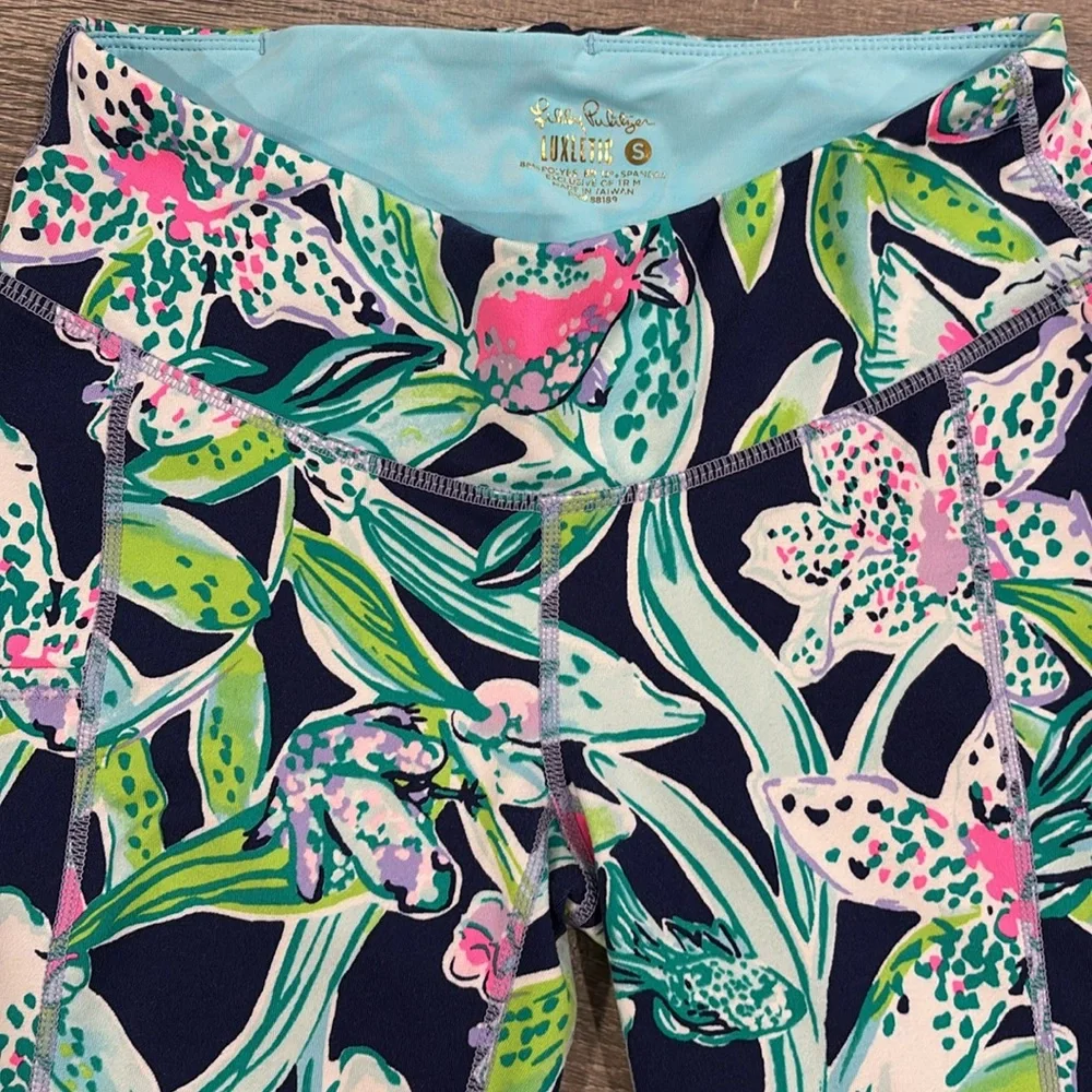 Lilly Pulitzer leggings - Picture 2 of 5